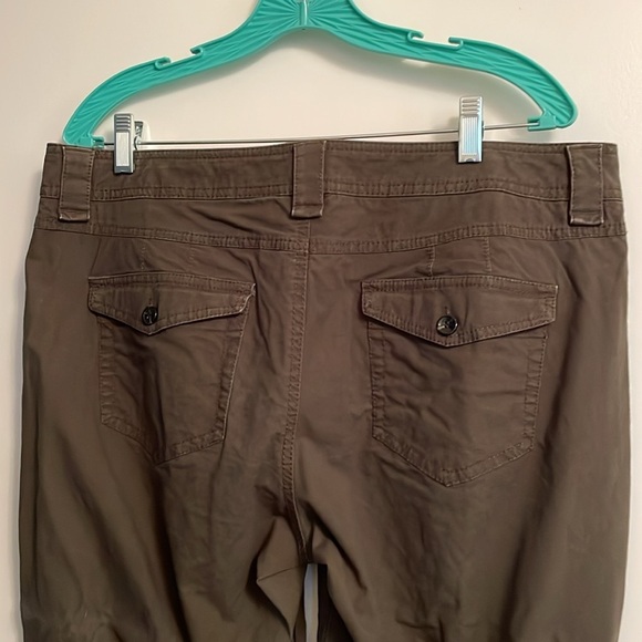 Dockers size 12 women’s straight leg pants. Front and back pockets. Olive - Picture 3 of 4